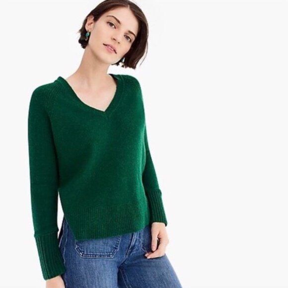 J. Crew Alpaca Merino Wool V-neck Pullover Sweater in Yarn Green M - Picture 3 of 9